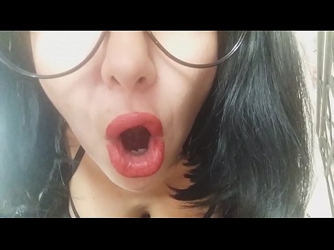 ❤️ Zemer, njerka jote nuk te le te shkosh ne shkolle sot... Kam shume nevoj per ty... ❌ Porno tek ne ❌❤